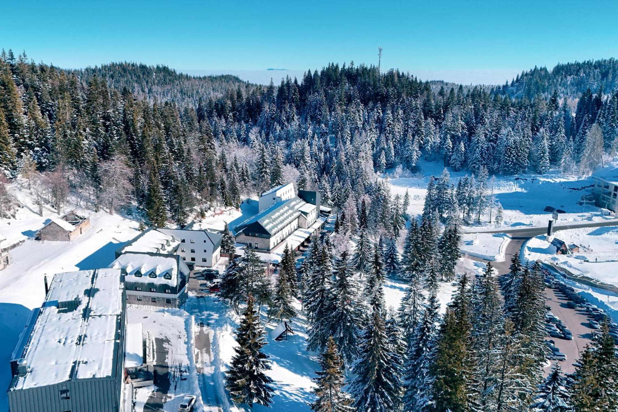 Hotel Rajska Dolina Jahorina Exterior photo